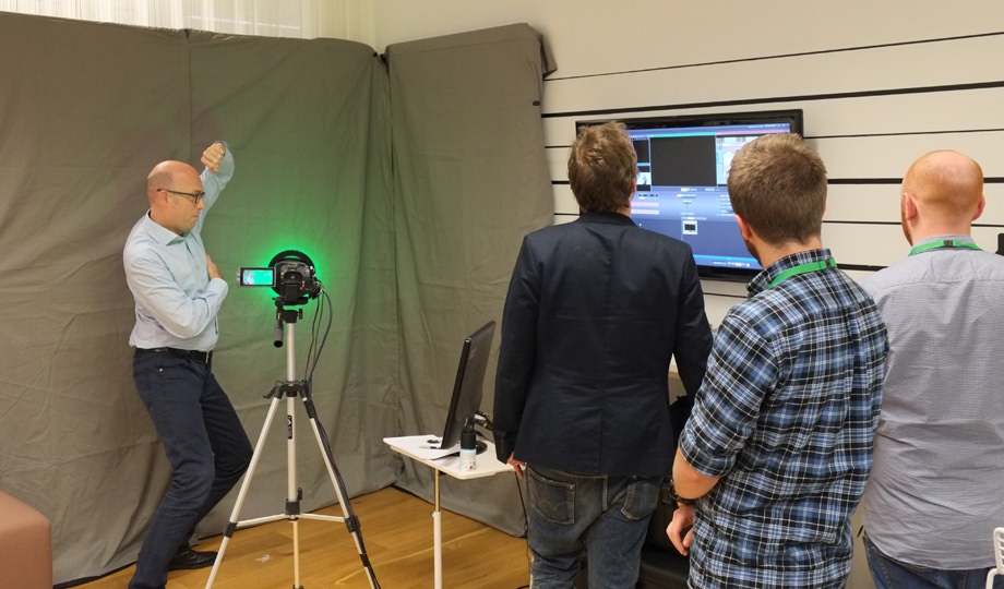 Recreating the Lynx Angel Ambush augmented reality activation at Mindshare Huddle 2014